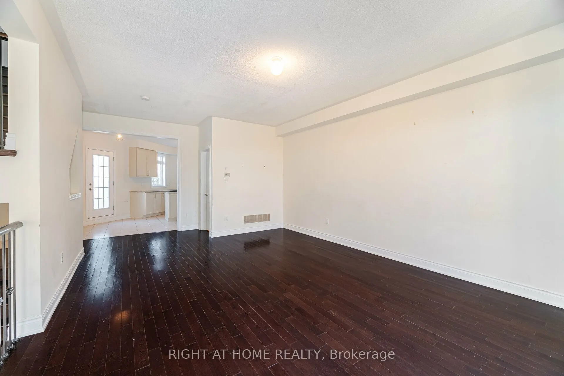 7160 Triumph Lane, #45