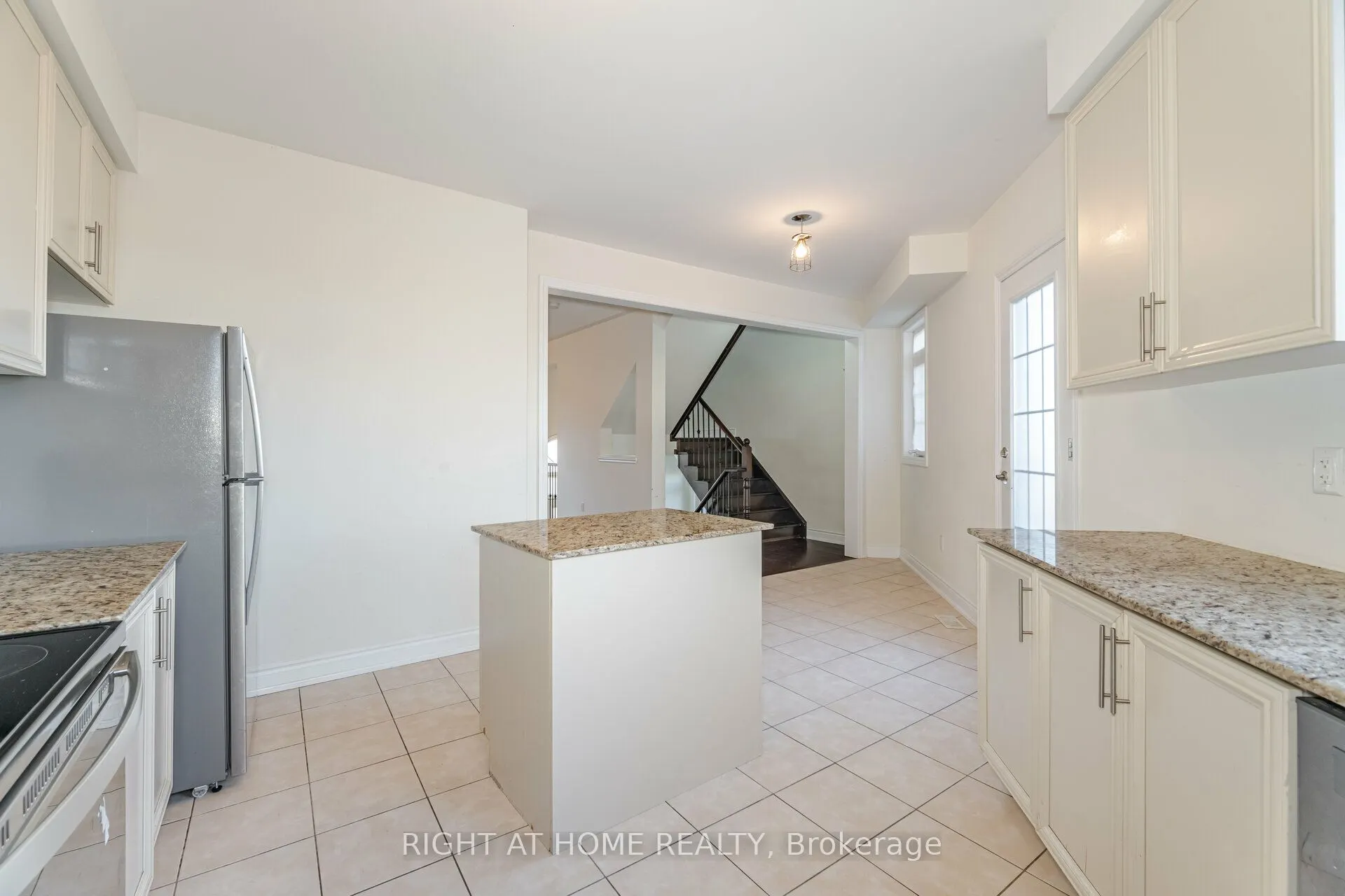 7160 Triumph Lane, #45