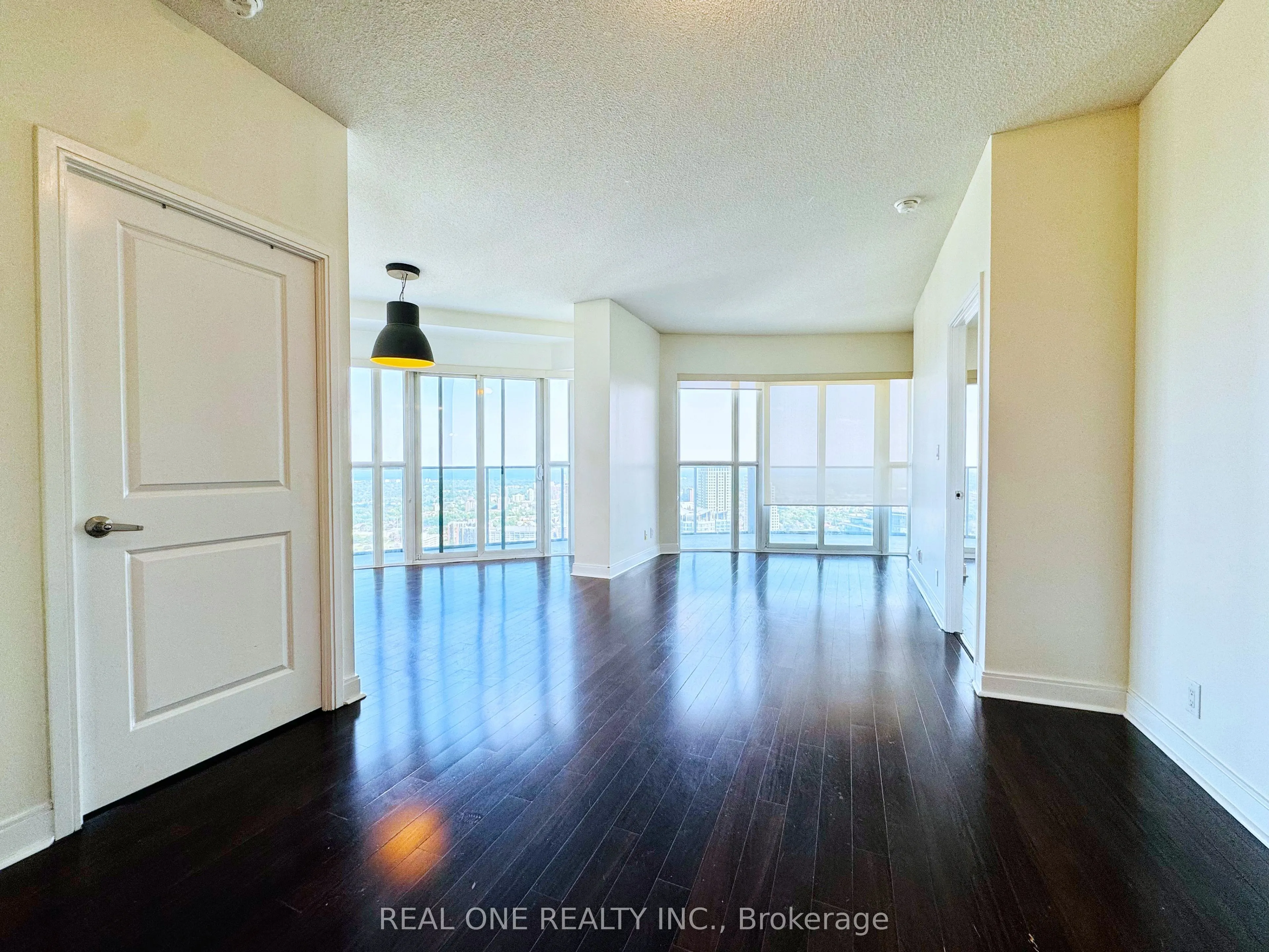 60 Absolute Avenue, #4402