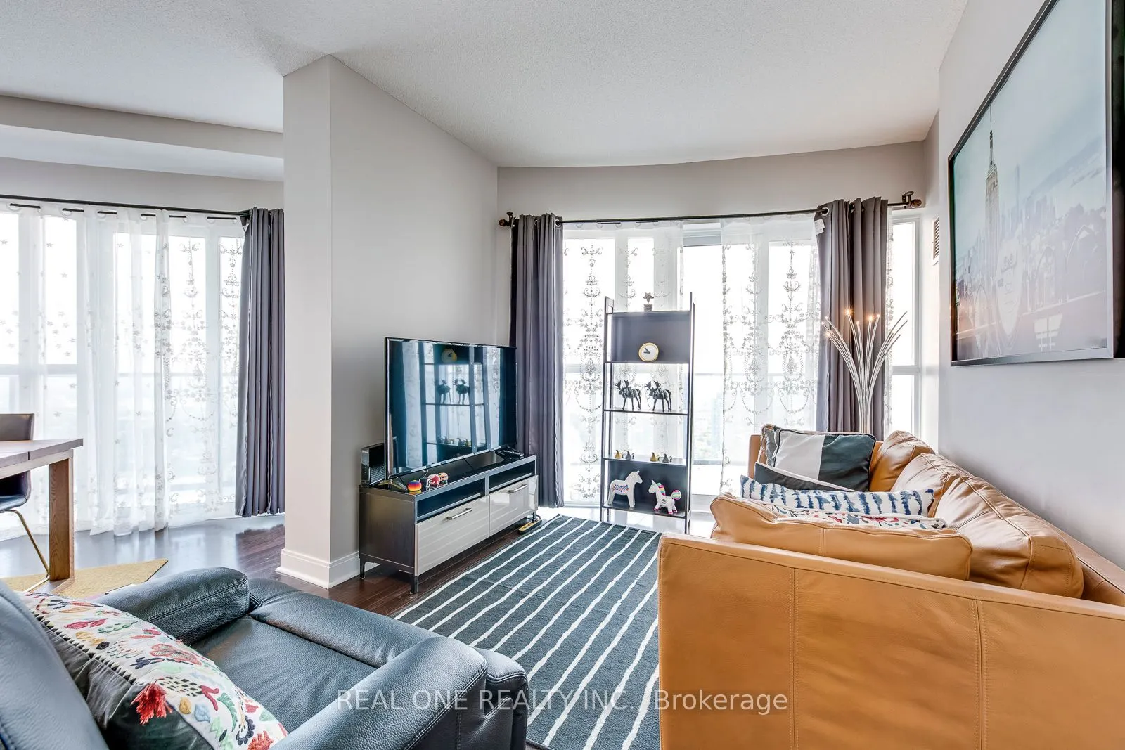 60 Absolute Avenue, #4402
