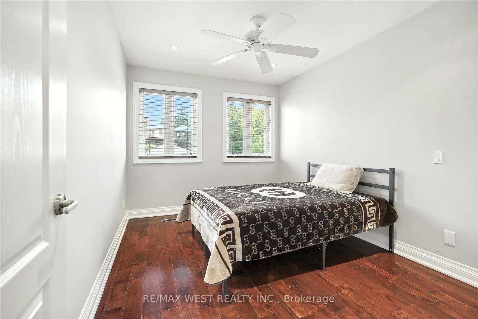 165 Caledonia Road
