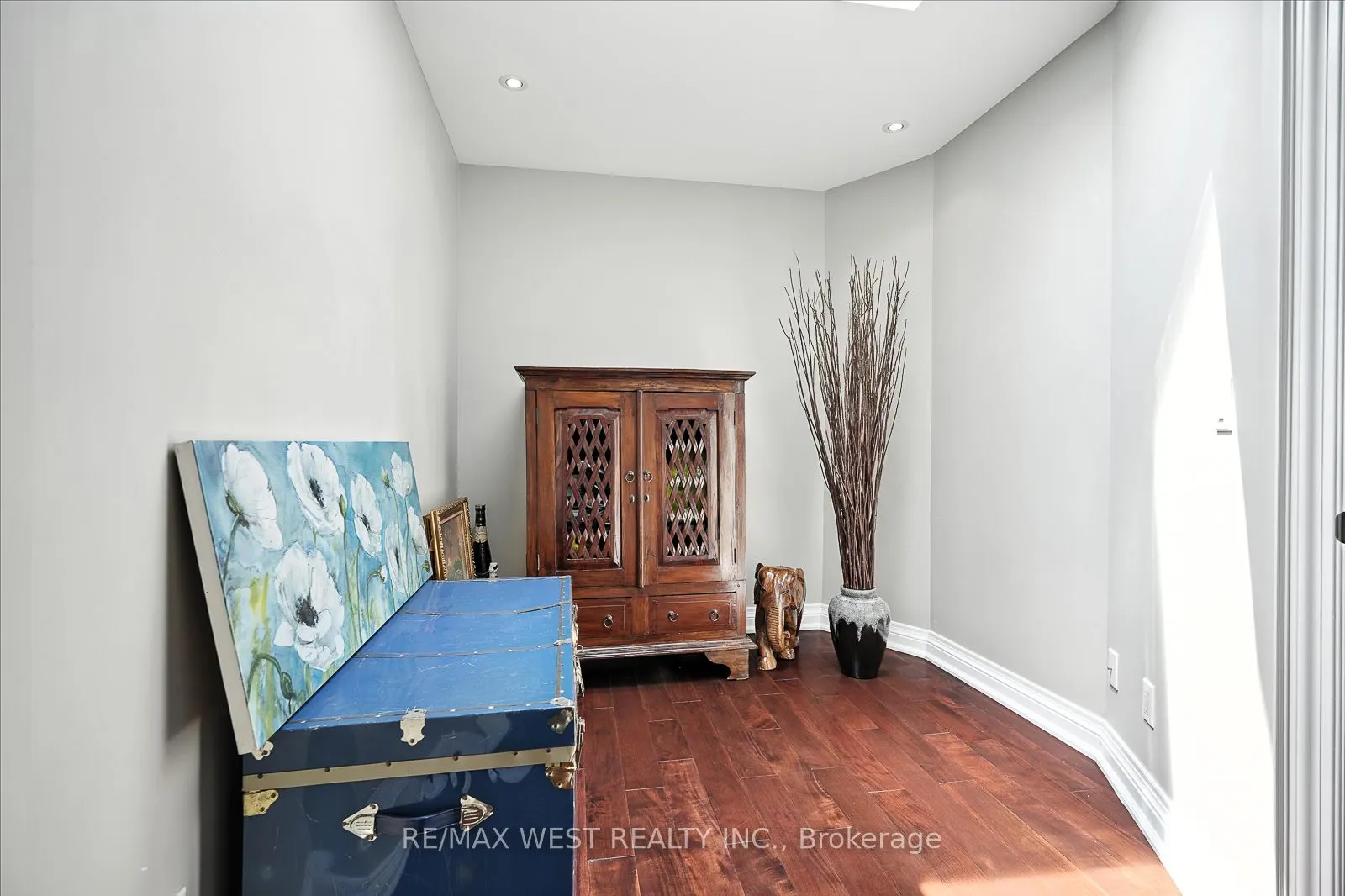 165 Caledonia Road