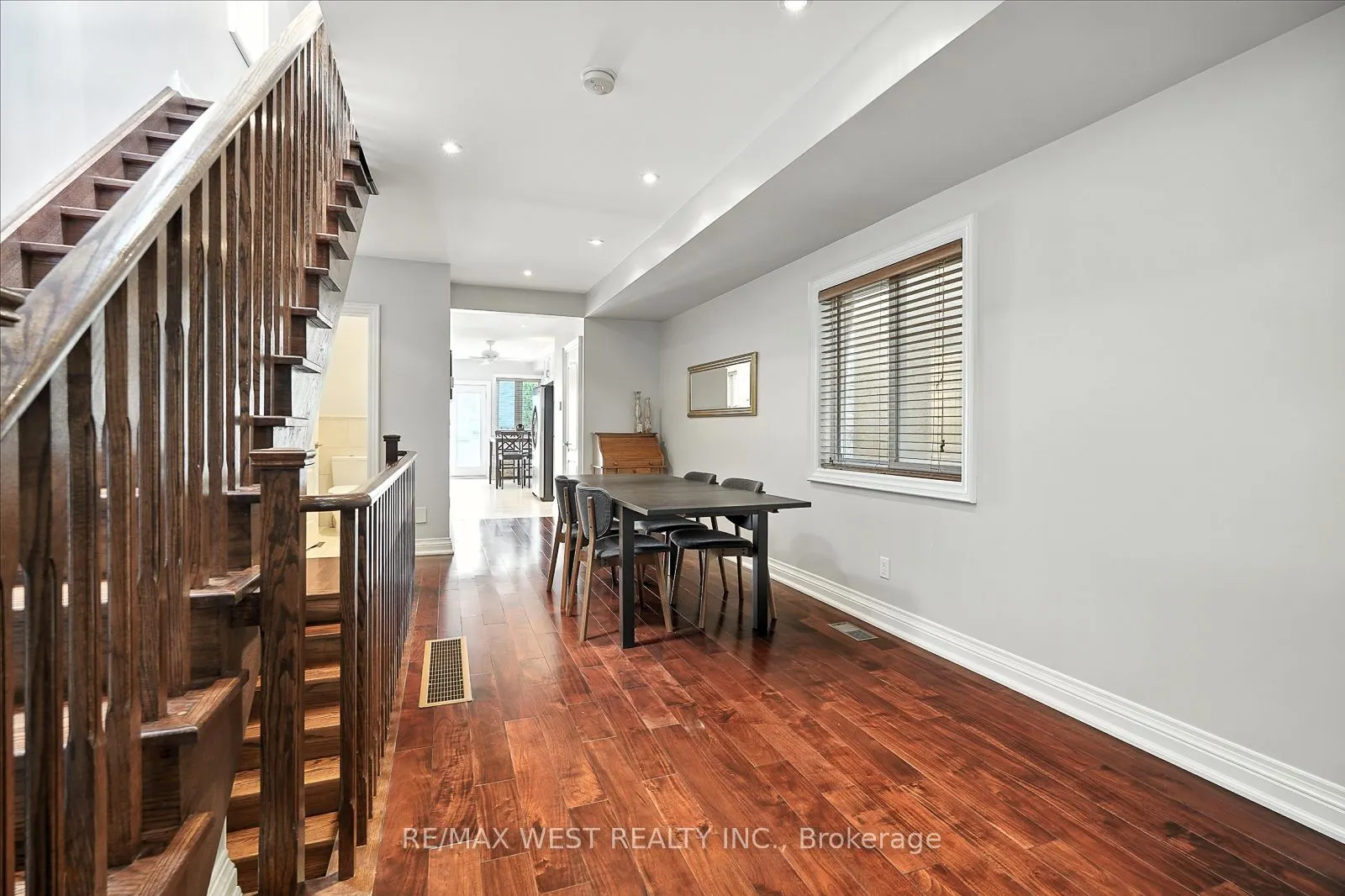 165 Caledonia Road