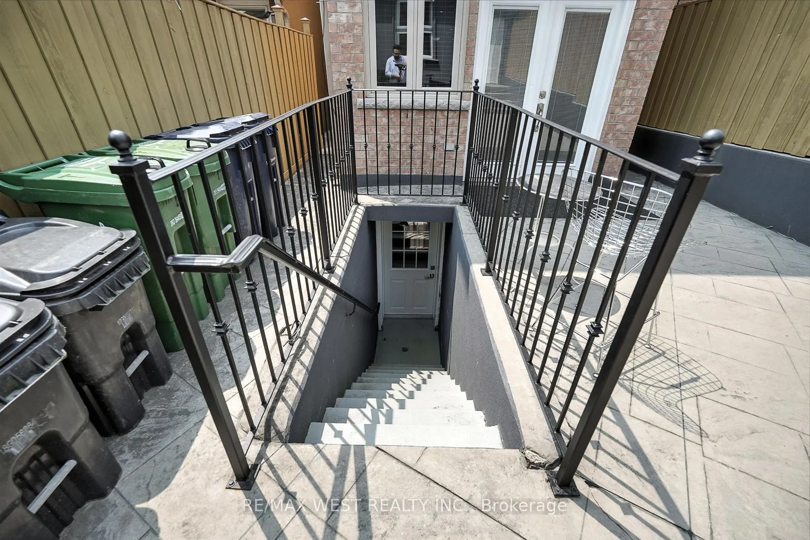 165 Caledonia Road