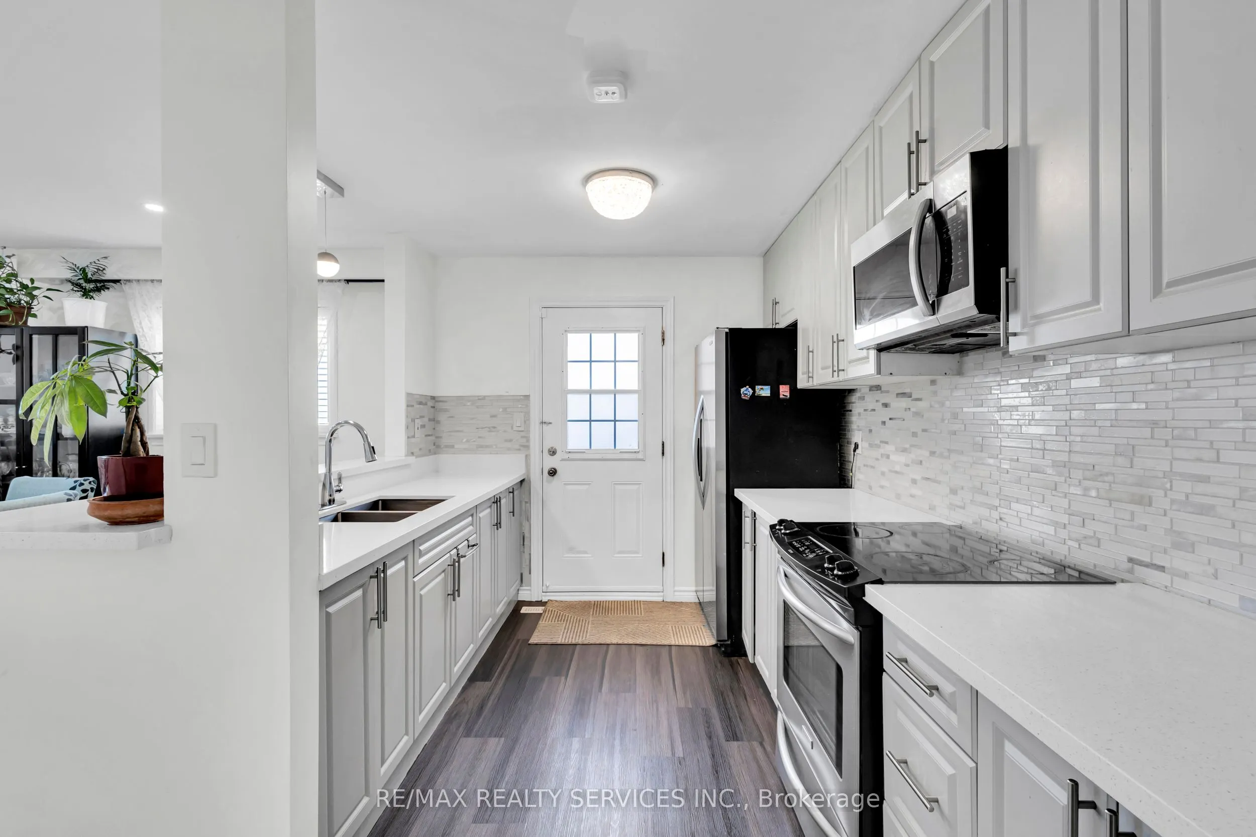 67 Northover Street