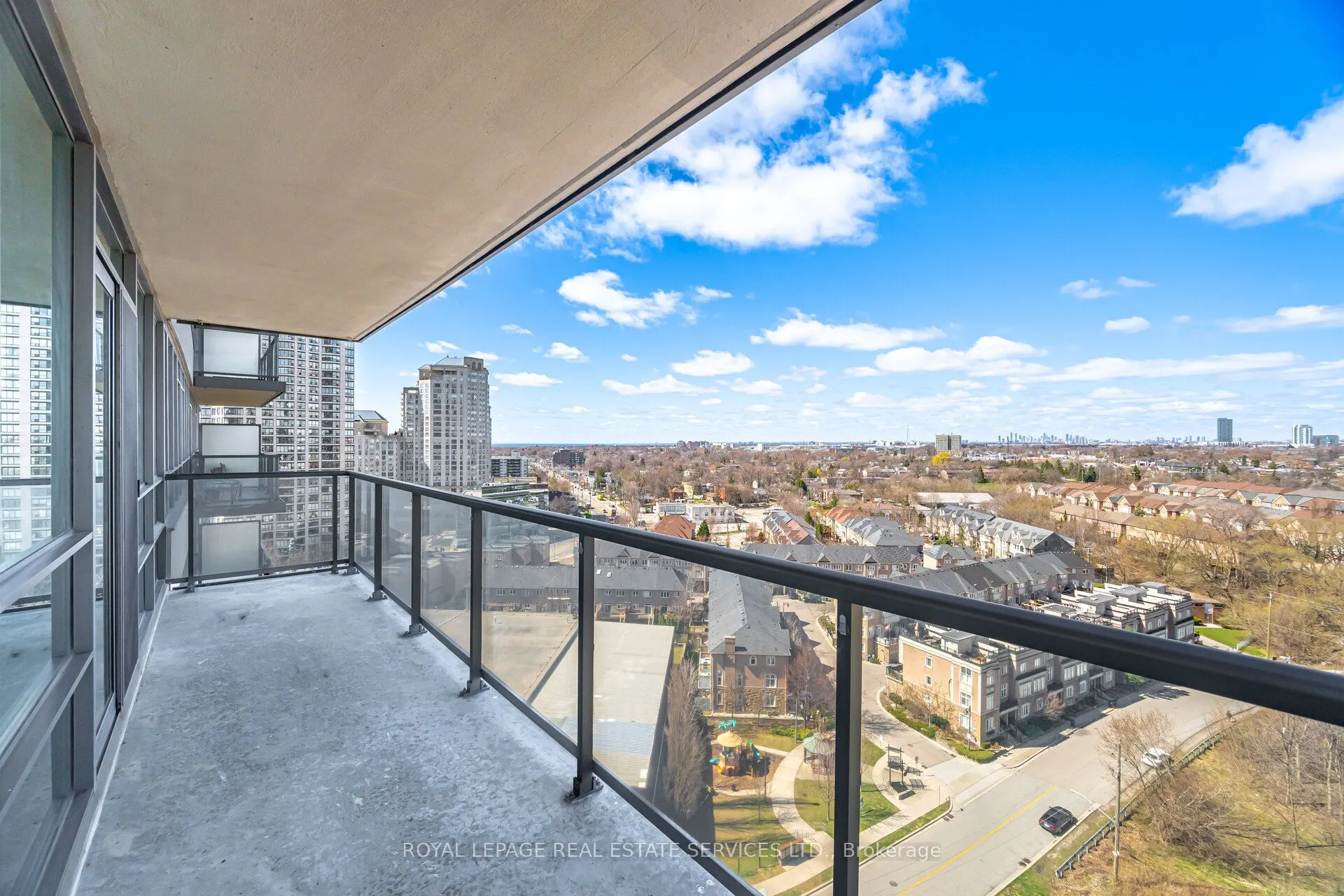 15 Legion Road, #1404