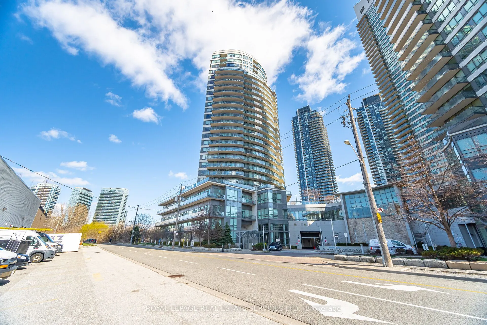 15 Legion Road, #1404