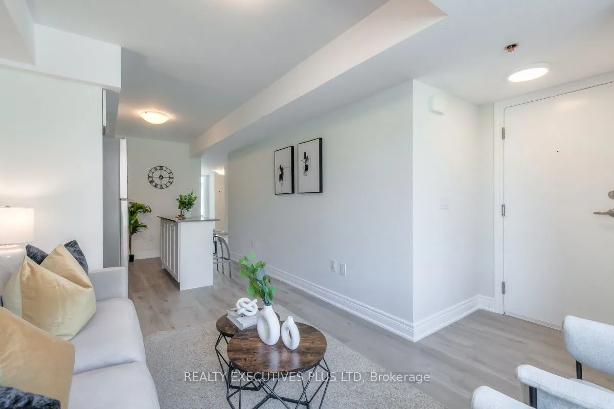 173 William Duncan Road, #2