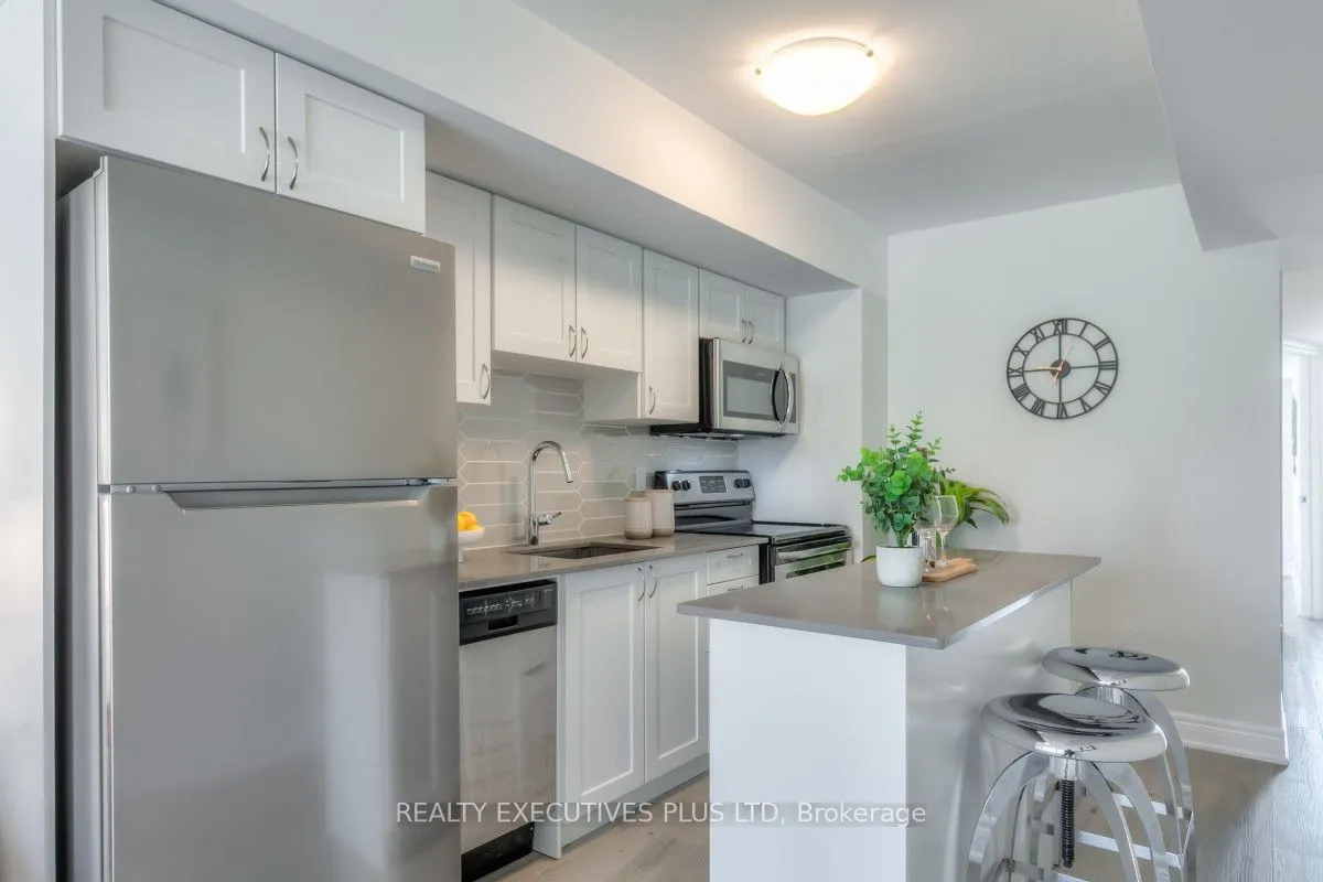 173 William Duncan Road, #2