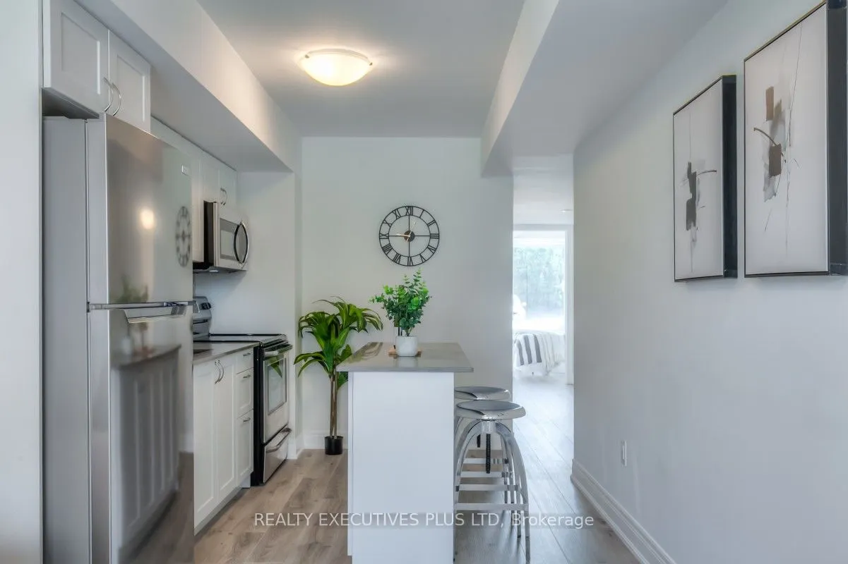 173 William Duncan Road, #2