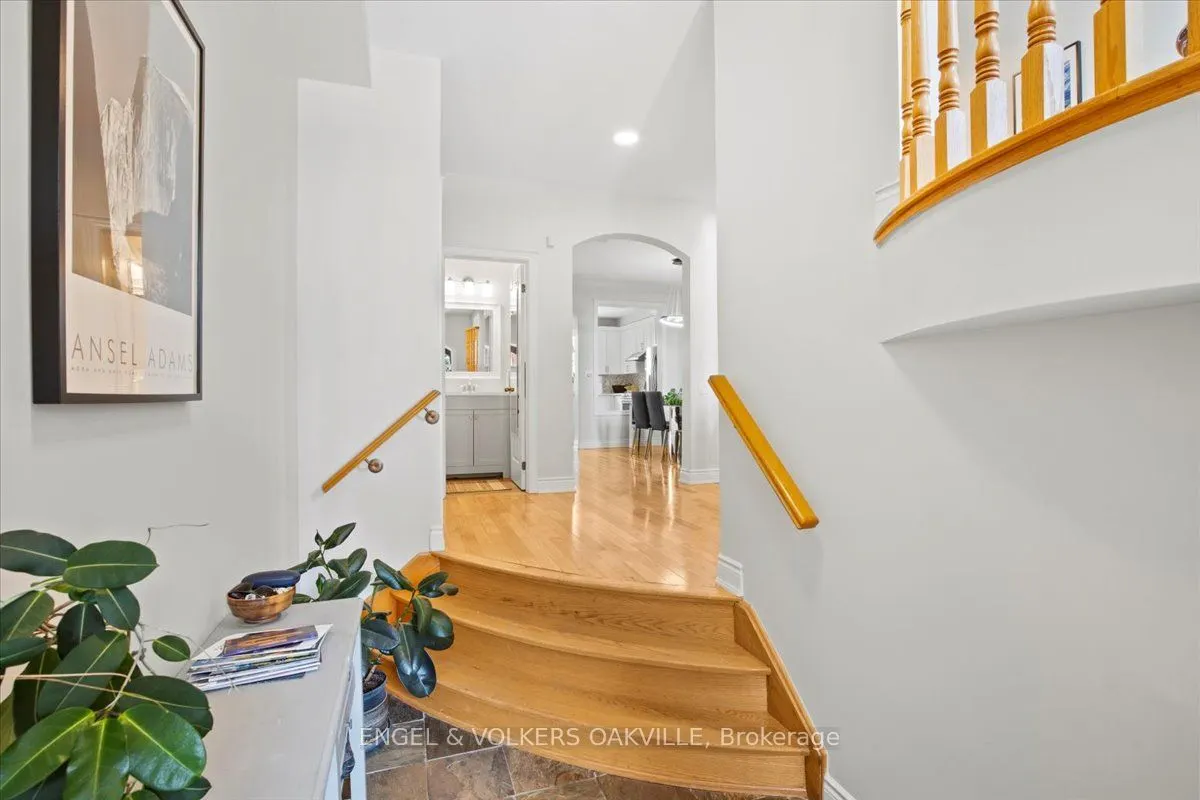 135 Tawny Crescent