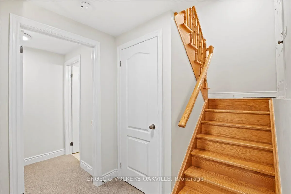 135 Tawny Crescent