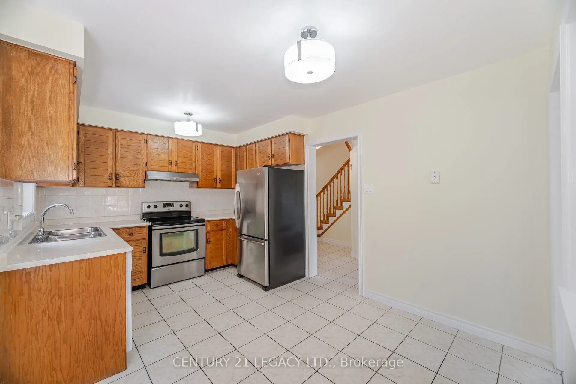 3182 Bracknell Crescent