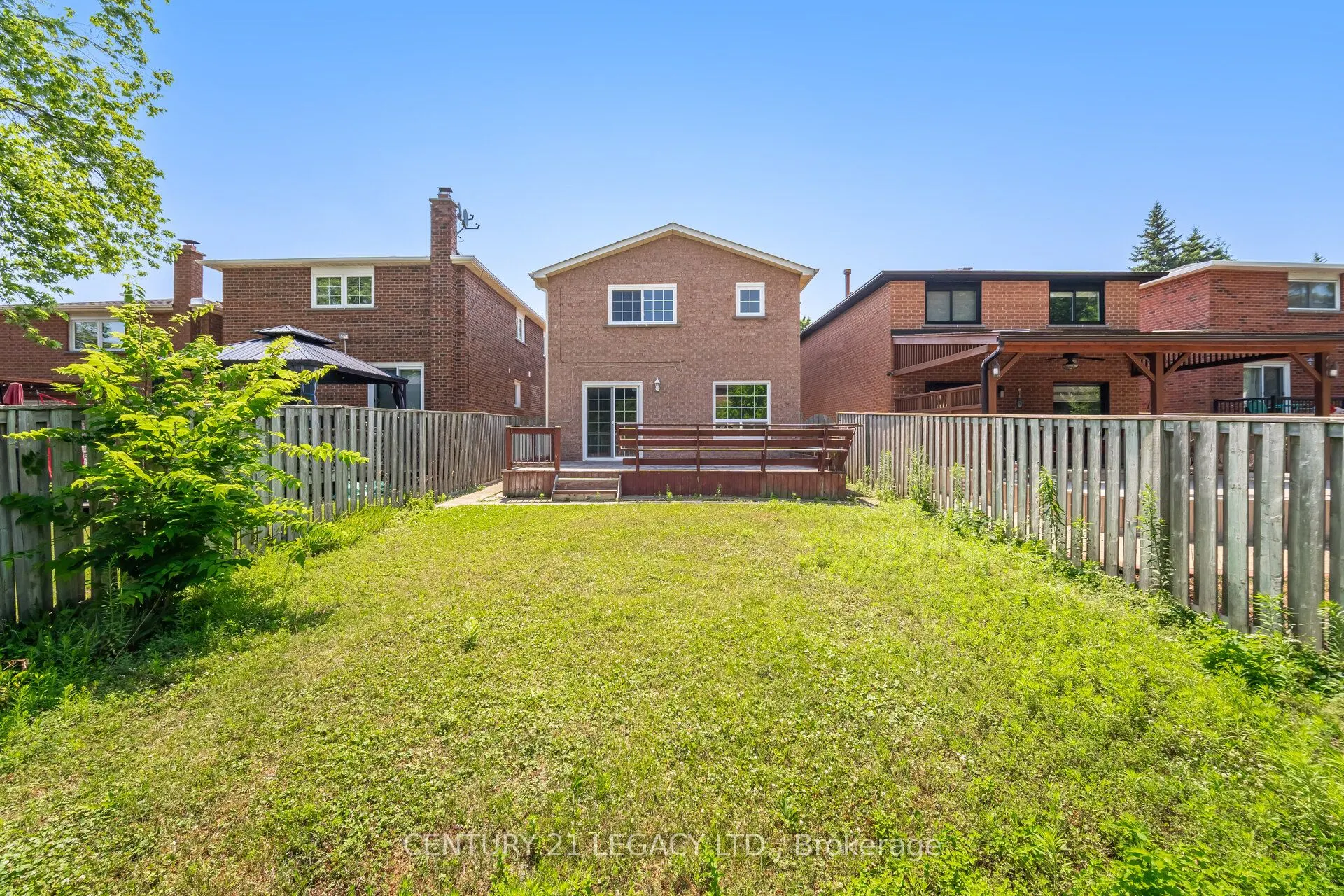 3182 Bracknell Crescent