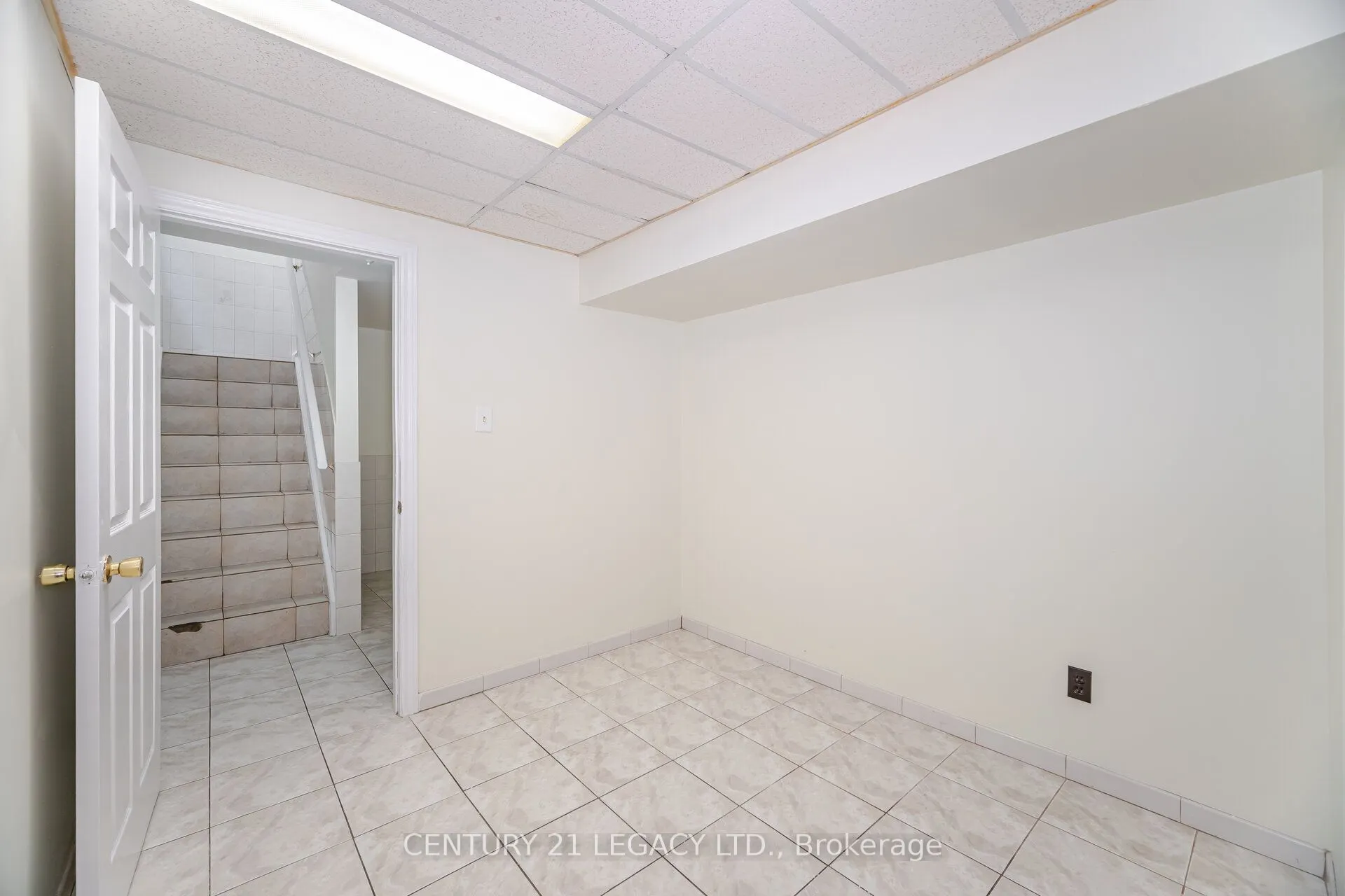 3182 Bracknell Crescent