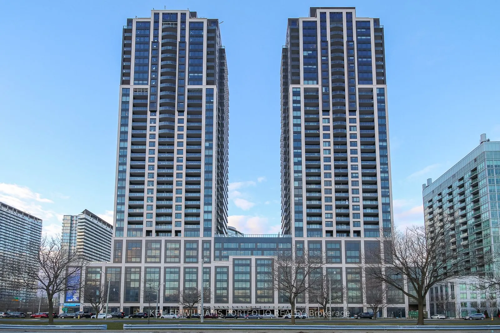1926 Lake Shore Boulevard W, #4210