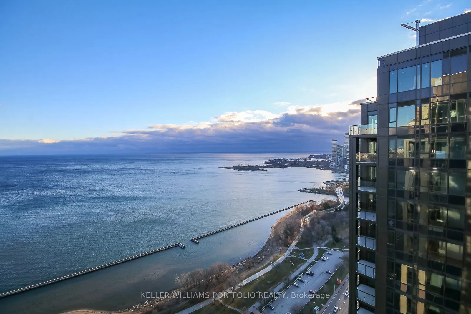 1926 Lake Shore Boulevard W, #4210