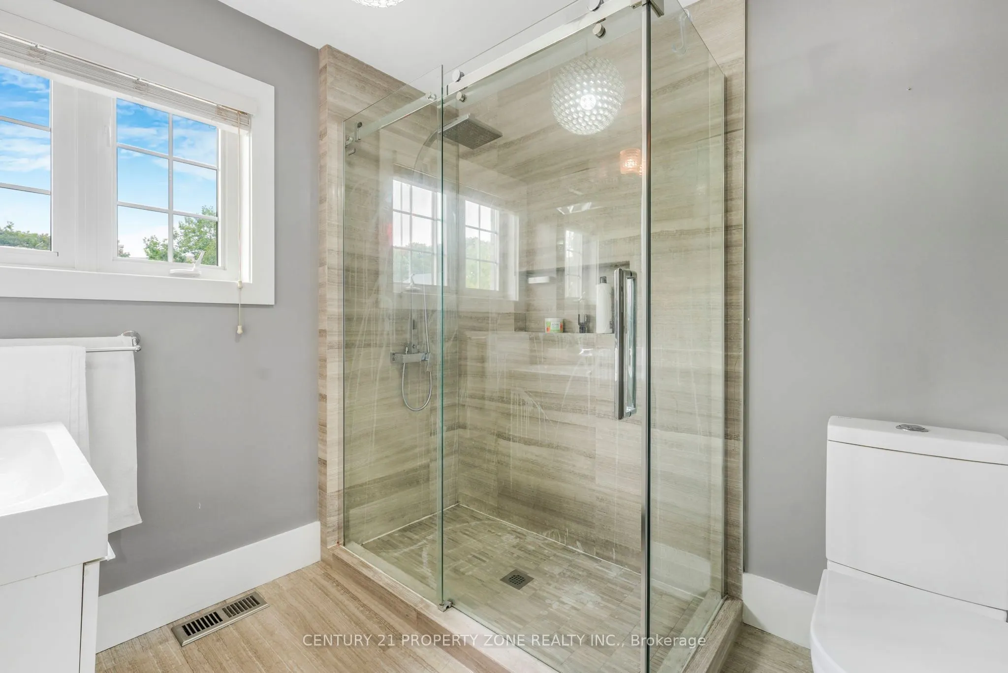 470 Faith Drive, #95