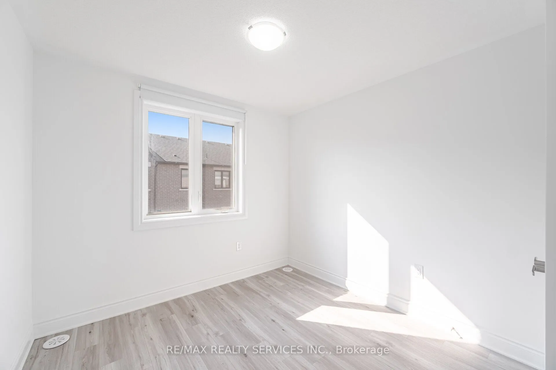 5184 Viola Desmond Drive