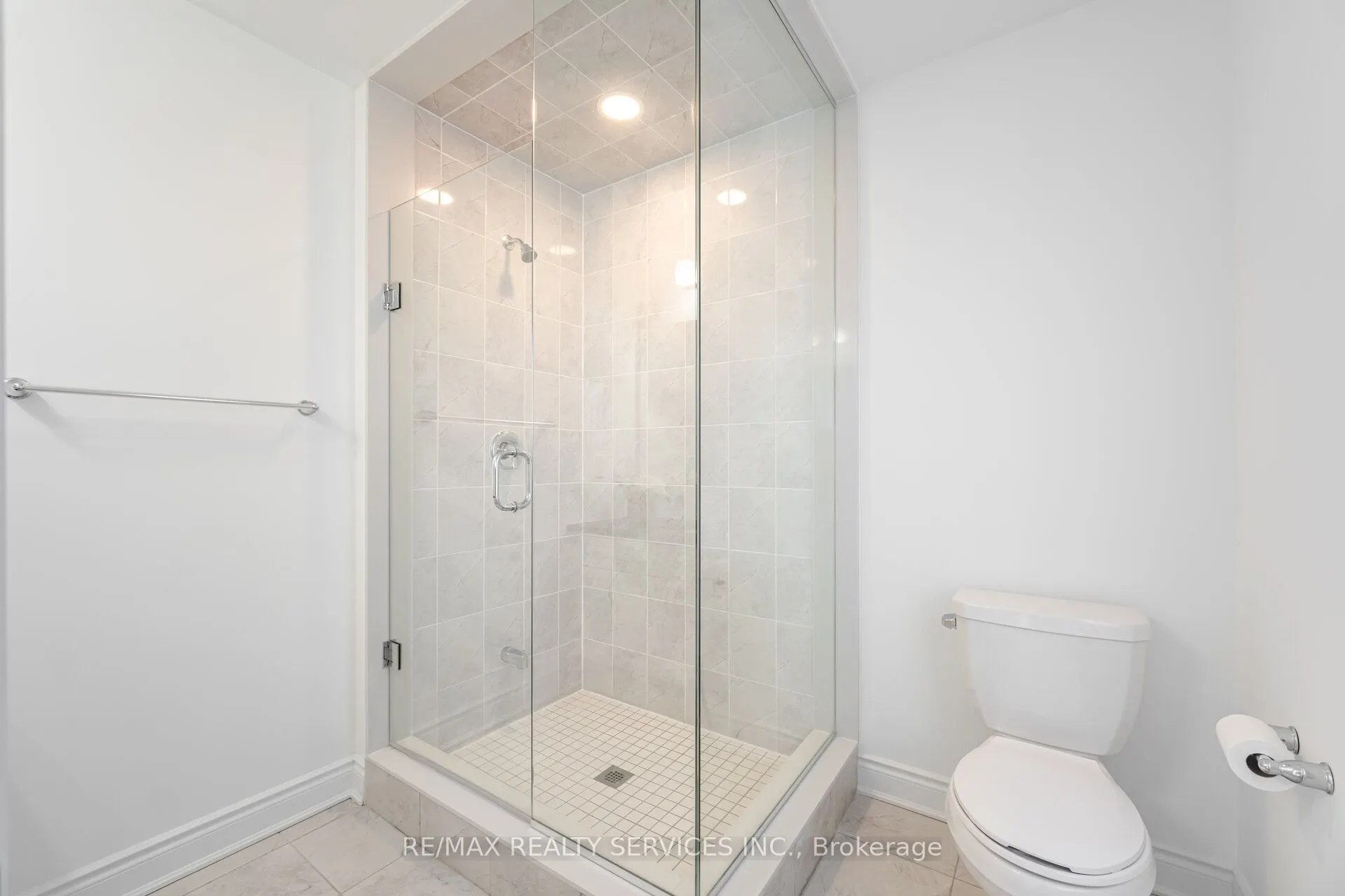5184 Viola Desmond Drive