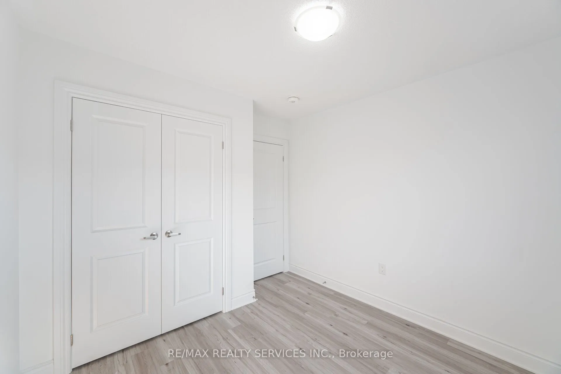 5184 Viola Desmond Drive