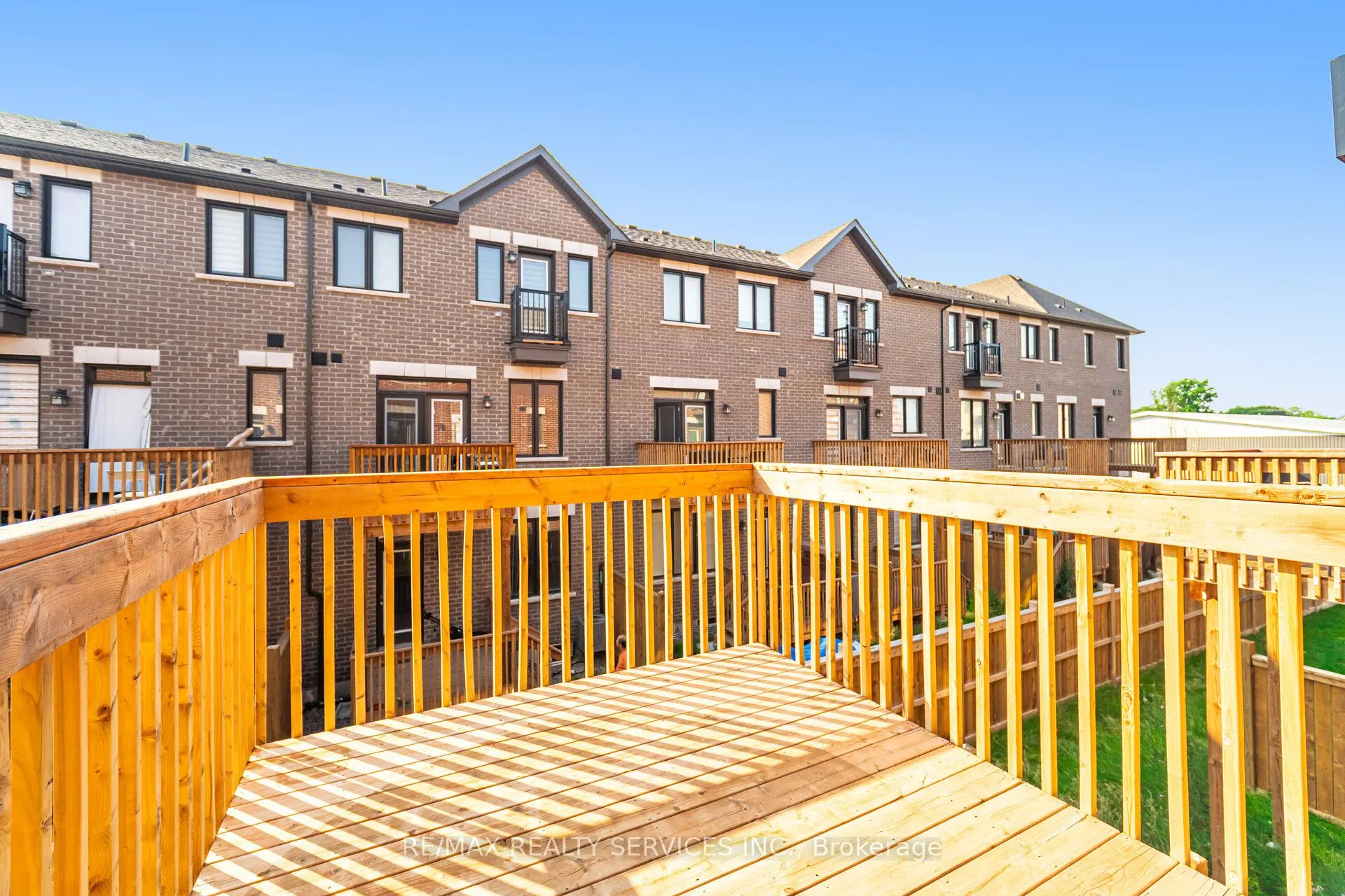 5184 Viola Desmond Drive