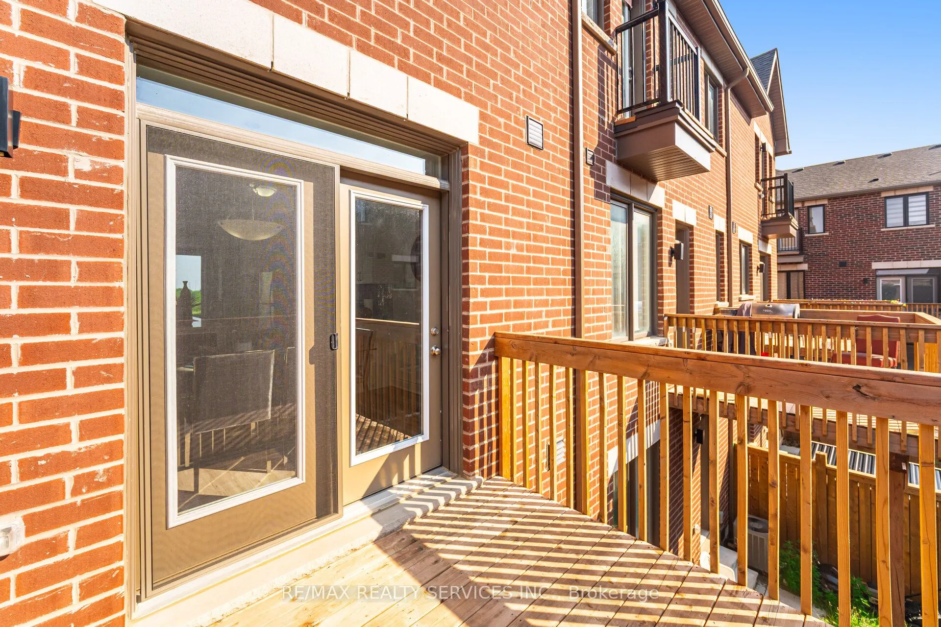 5184 Viola Desmond Drive