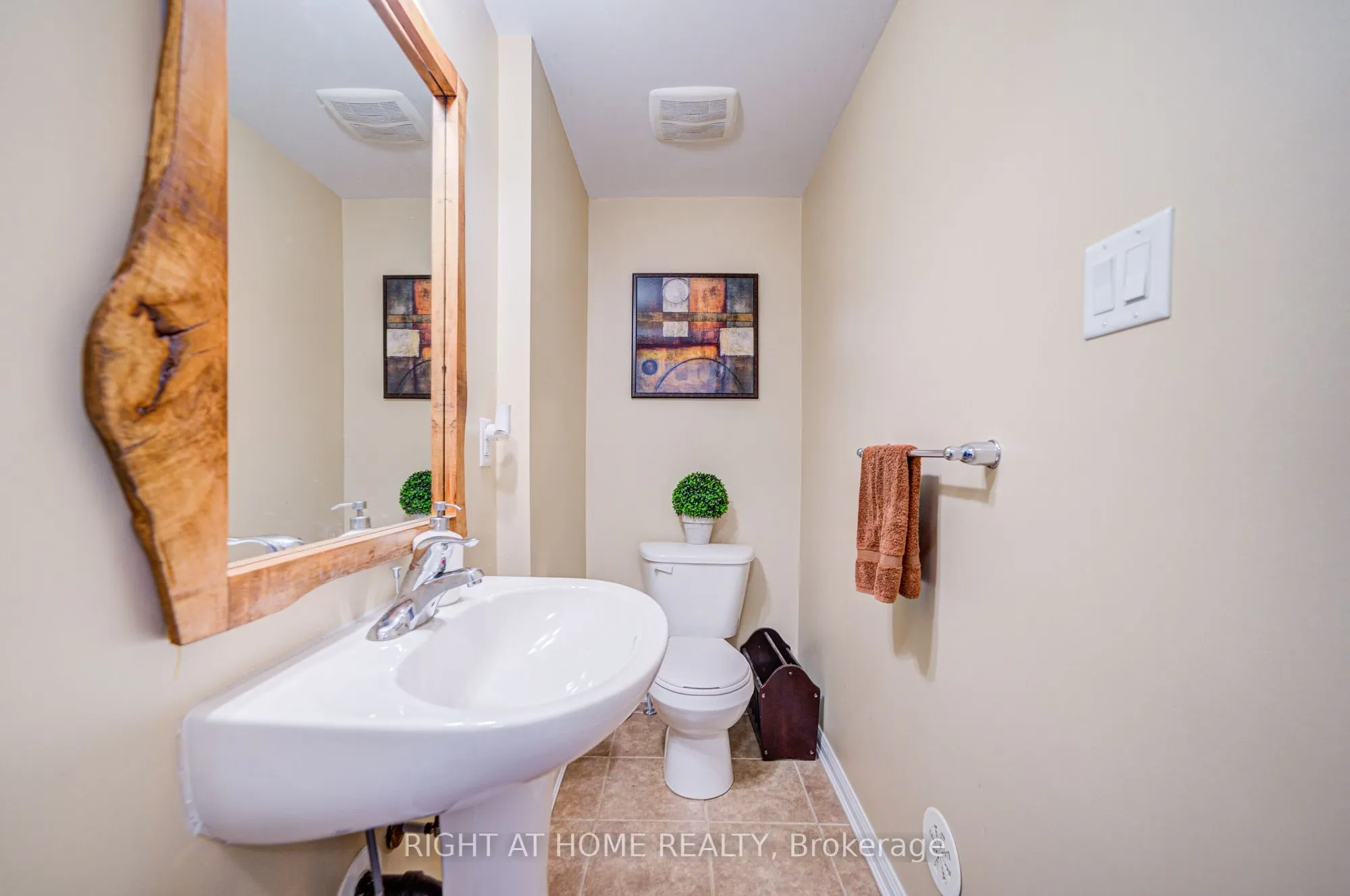 6020 Derry Road, #31