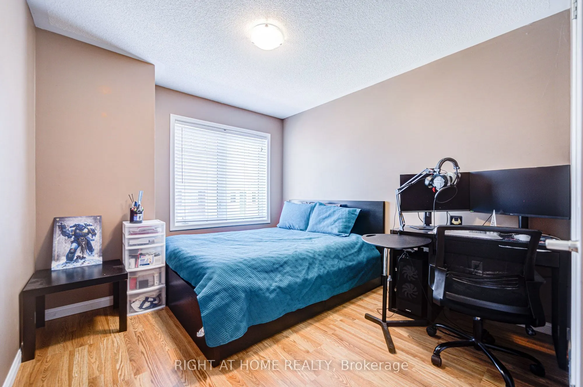 6020 Derry Road, #31