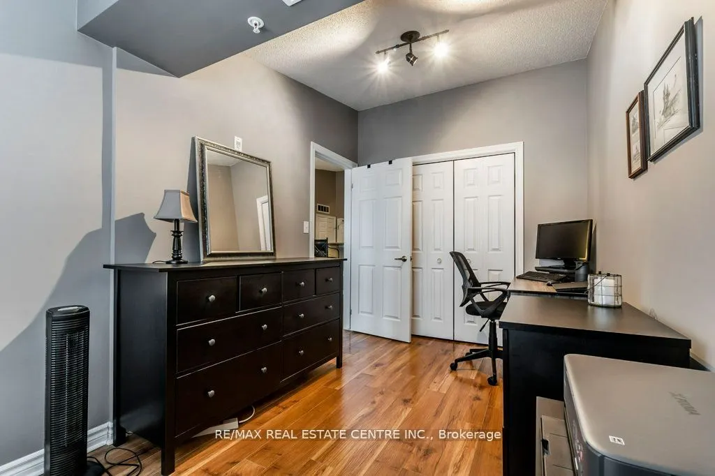 1360 Main Street E, #409