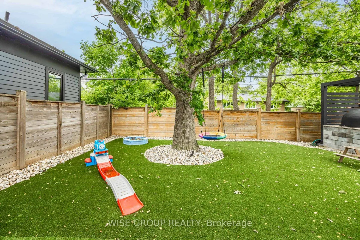 1322 Stanbury Road
