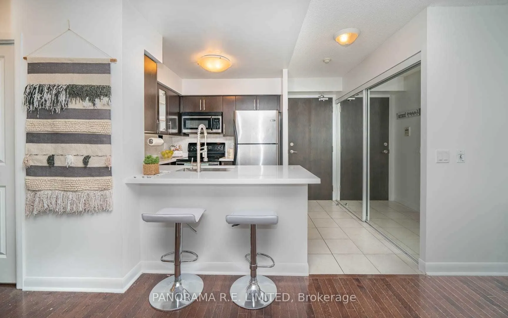 225 Sherway Gardens Road, #506