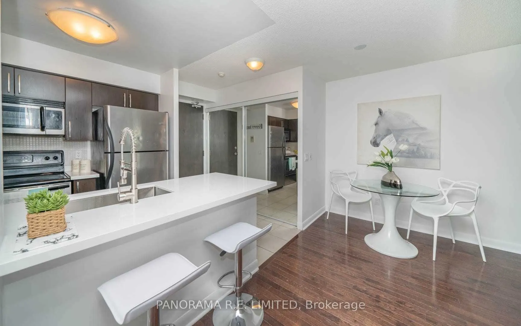 225 Sherway Gardens Road, #506