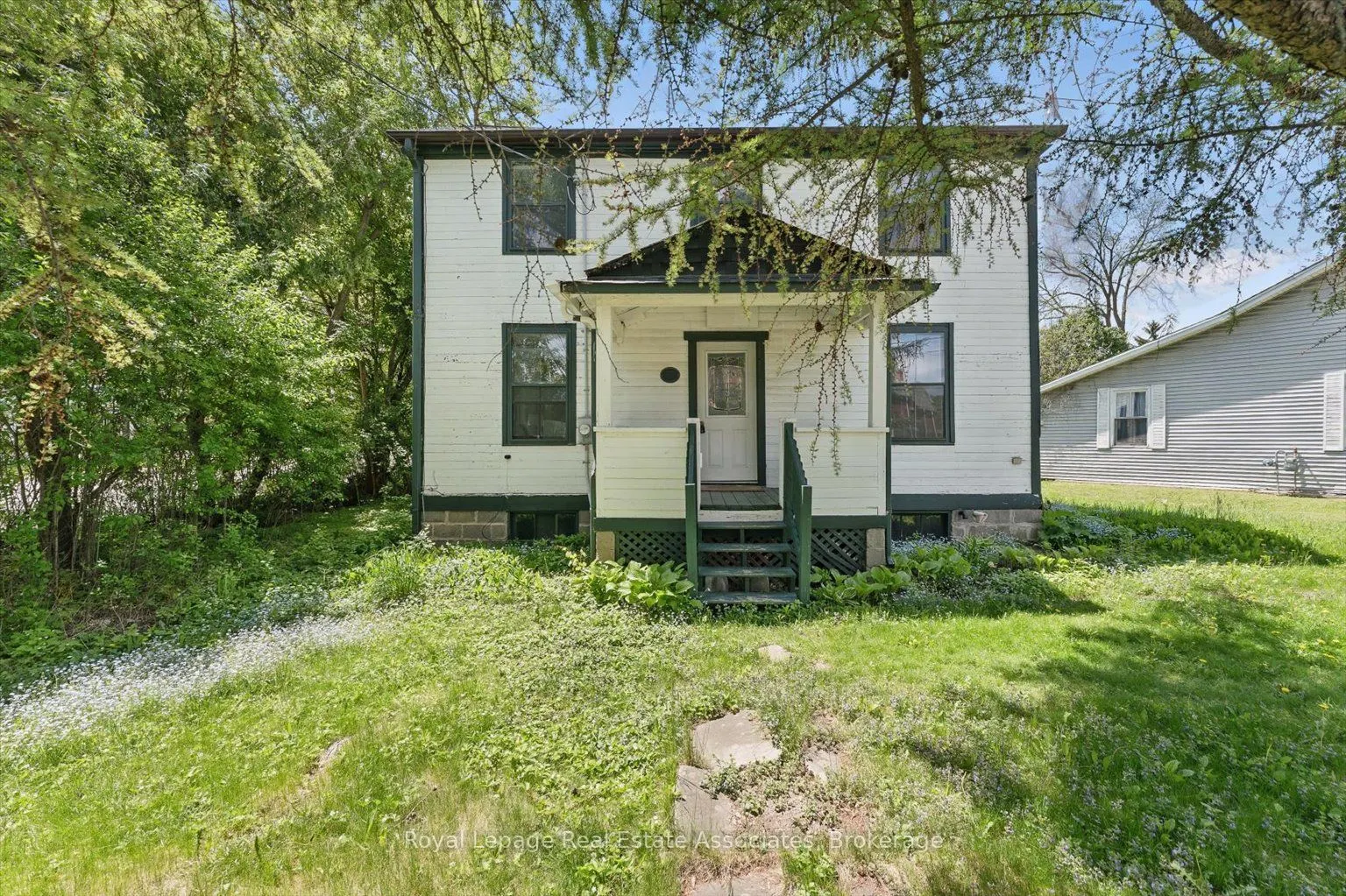 401 Draper Street