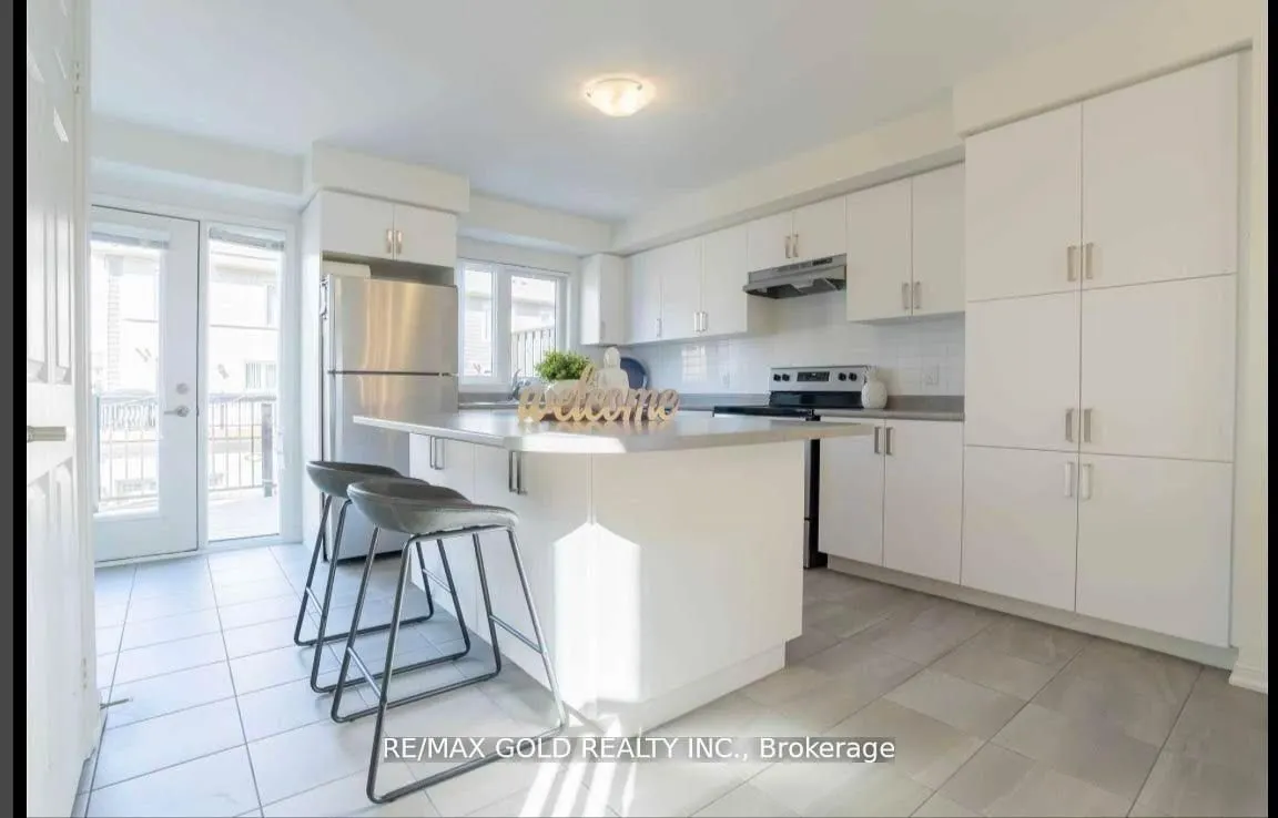 1 Beckenrose Court, #69