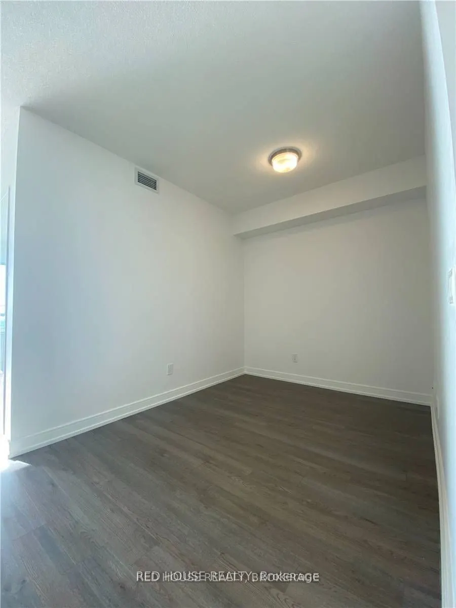 20 Thomas Riley Road, #2010