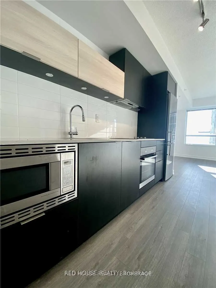 20 Thomas Riley Road, #2010