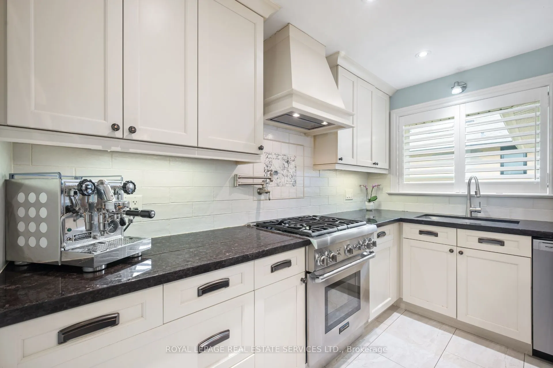106 West Deane Park Drive