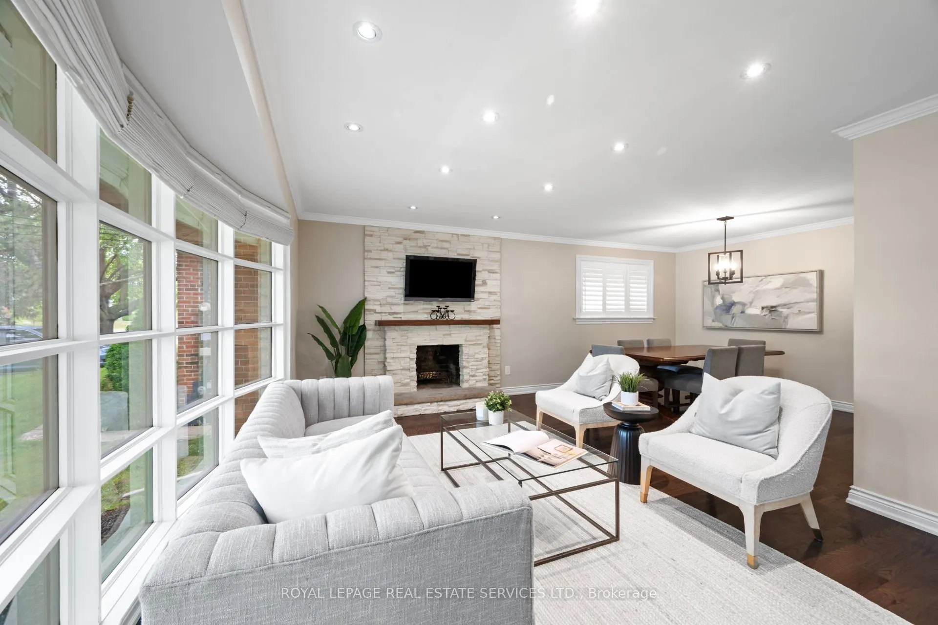 106 West Deane Park Drive