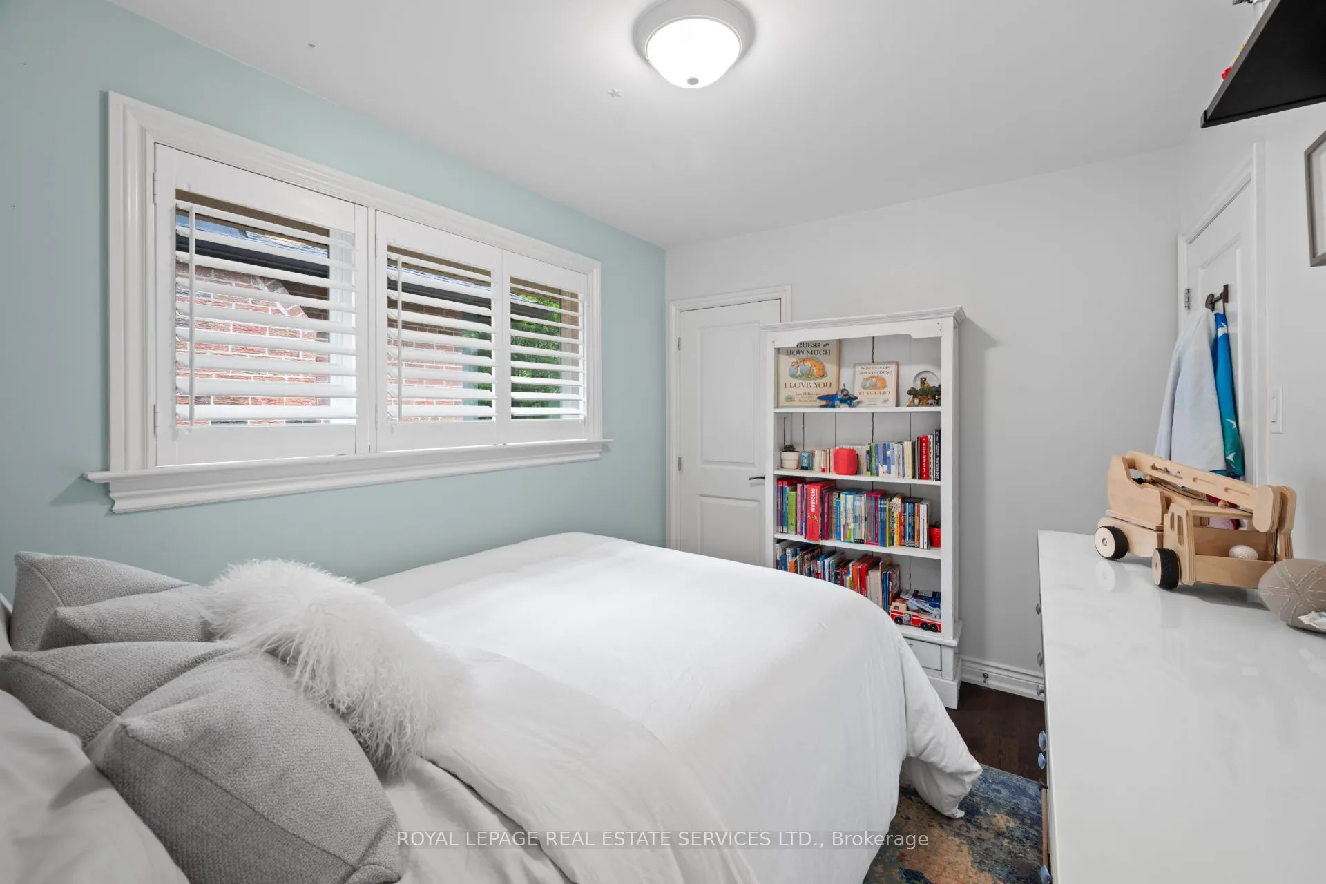 106 West Deane Park Drive