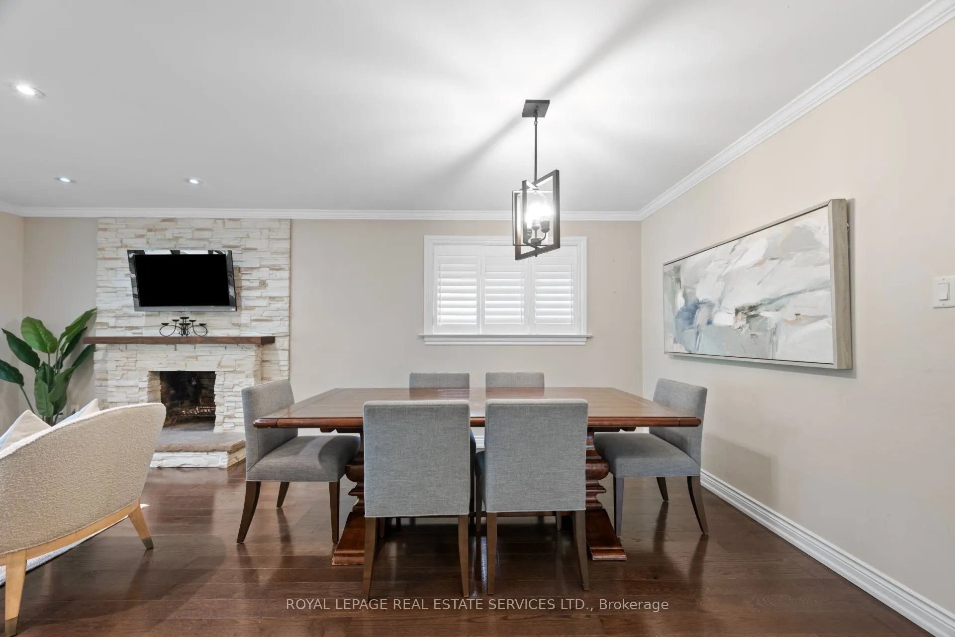 106 West Deane Park Drive