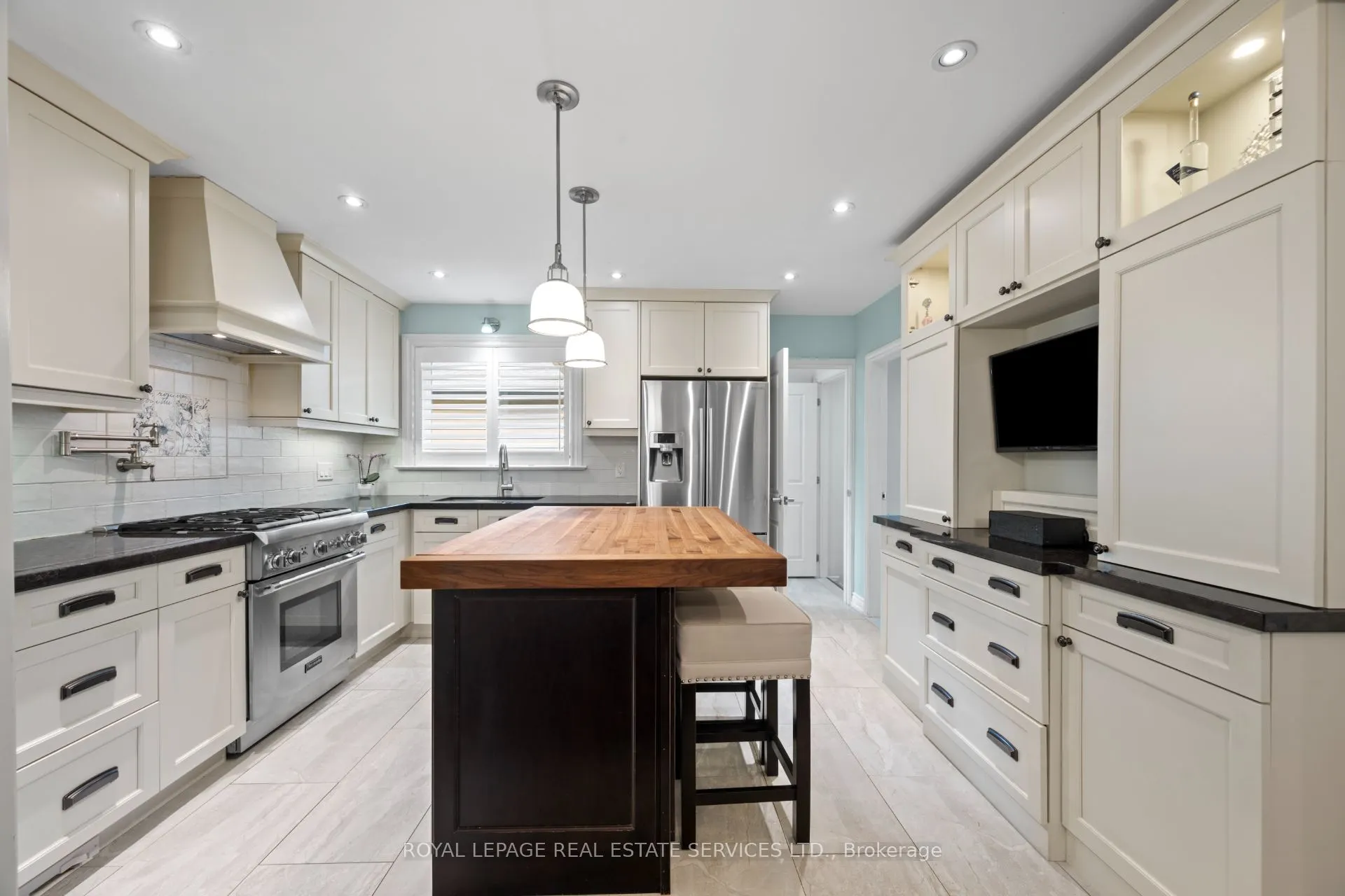 106 West Deane Park Drive