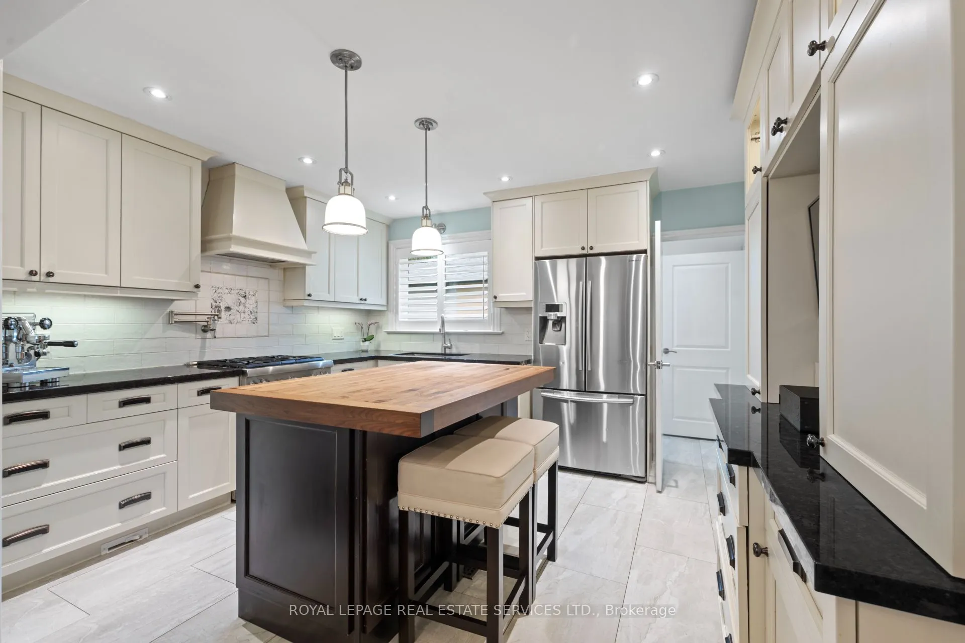 106 West Deane Park Drive
