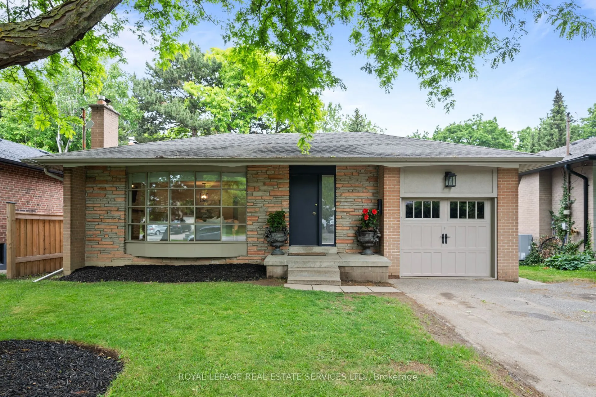 106 West Deane Park Drive