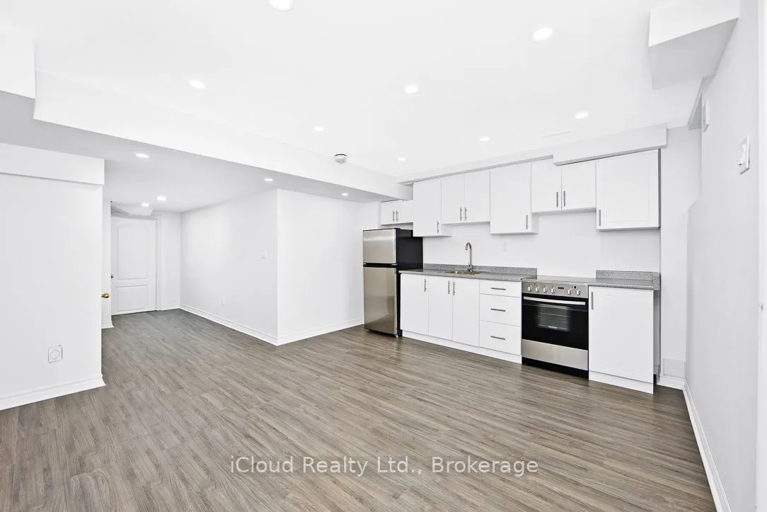 2 Pomarine Way