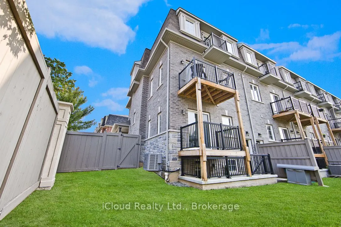 2 Pomarine Way
