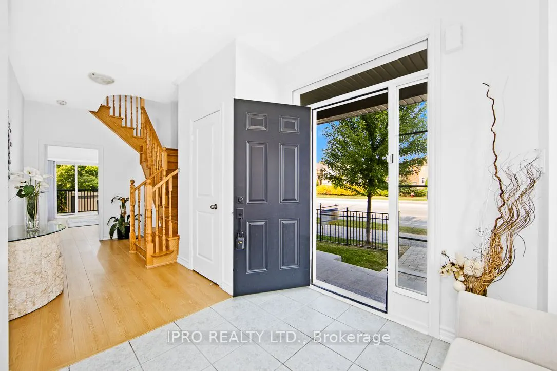 2 Pomarine Way