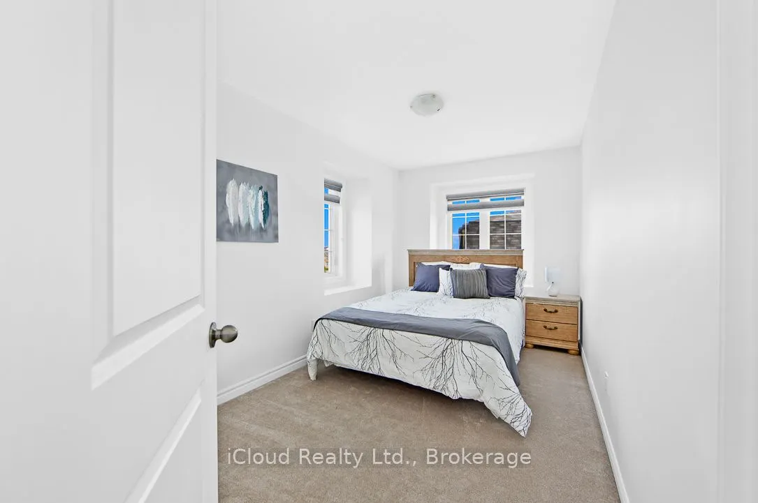 2 Pomarine Way