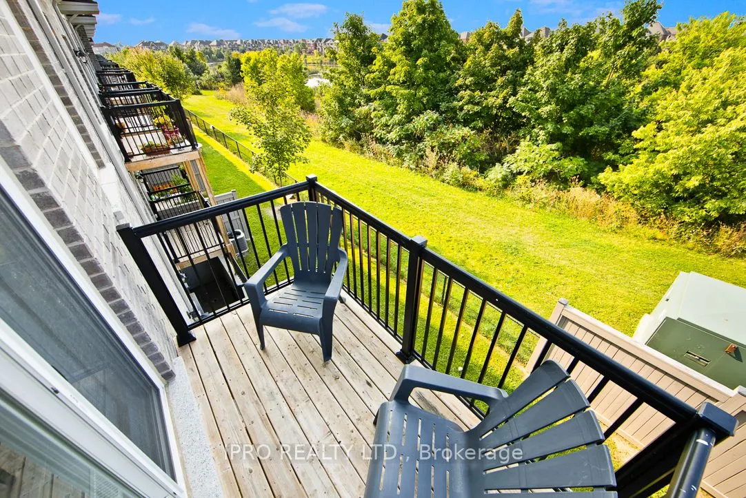 2 Pomarine Way