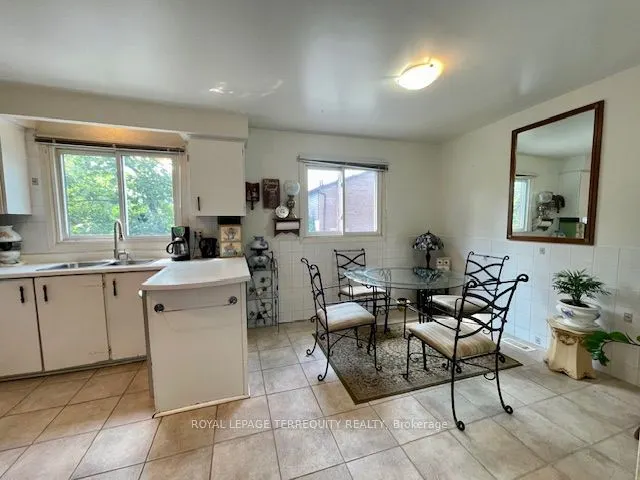 1755 Rathburn Road E, #56